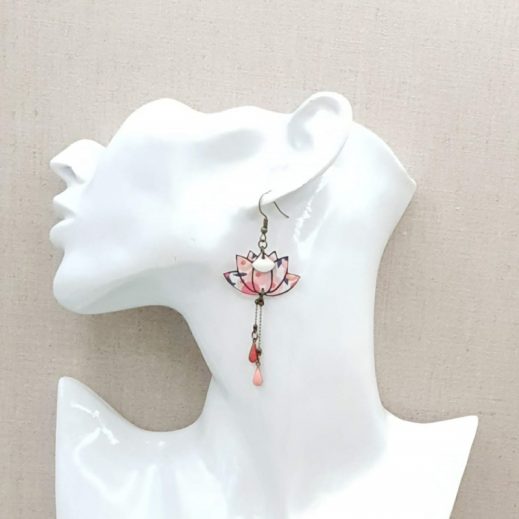 20210420_194806 Boucles d'oreilles lotus vice versa liberty wiltshire pois de senteur