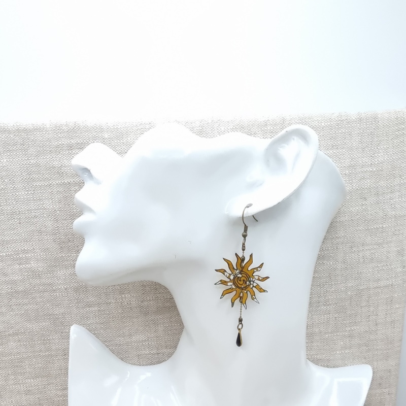 Boucles D'oreilles Colibri Doré Avec Strass - Clous - Neuf Avec étiquettes - Bijou Fantaisie Mignon
