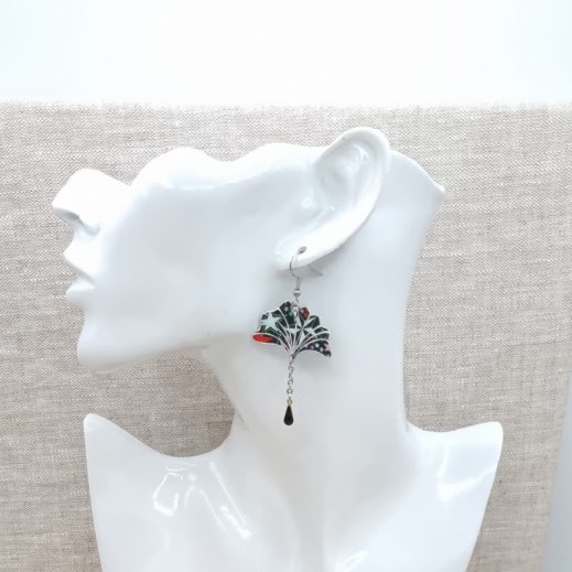Boucles d'oreilles Ginkgo en Liberty Adelajda wish noir Boucles d'oreilles Ginkgo en Liberty Adelajda wish noir