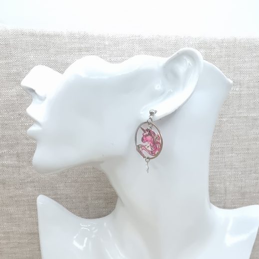 boucles d'oreilles mini licorne et étoile en liberty mitsi valéria rose boucles d'oreilles mini licorne et étoile en liberty mitsi valéria rose