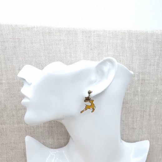 boucles d'oreilles Mini renne et étoile liberty Capel moutarde boucles d'oreilles Mini renne et étoile liberty Capel moutarde