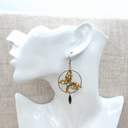 Boucles d'oreilles papillons capel moutarde Boucles d'oreilles papillons capel moutarde