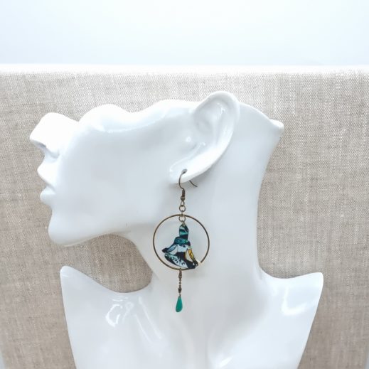 Boucles d'oreilles Lotus et Buddha en coton Nagoya émeraude Boucles d'oreilles Lotus et Buddha en coton Nagoya émeraude