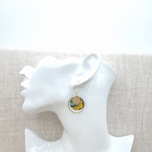 boucles d'oreilles ronde en coton nagoya émeraude boucles d'oreilles ronde en coton nagoya émeraude