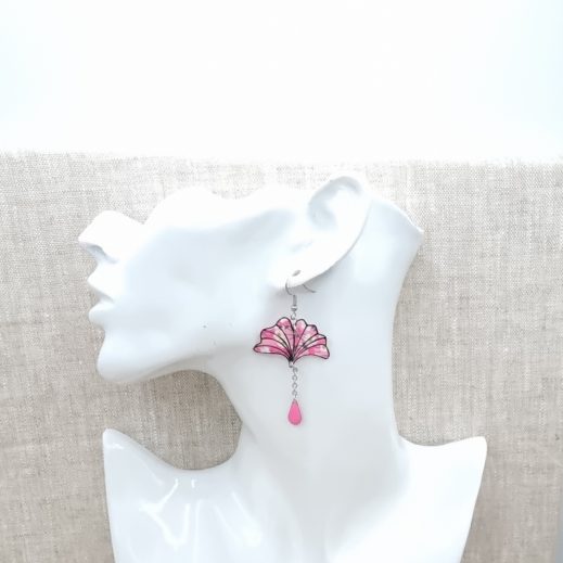 Boucles d'oreilles Ginkgo en liberty mitsi valéria rose Boucles d'oreilles Ginkgo en liberty mitsi valéria rose