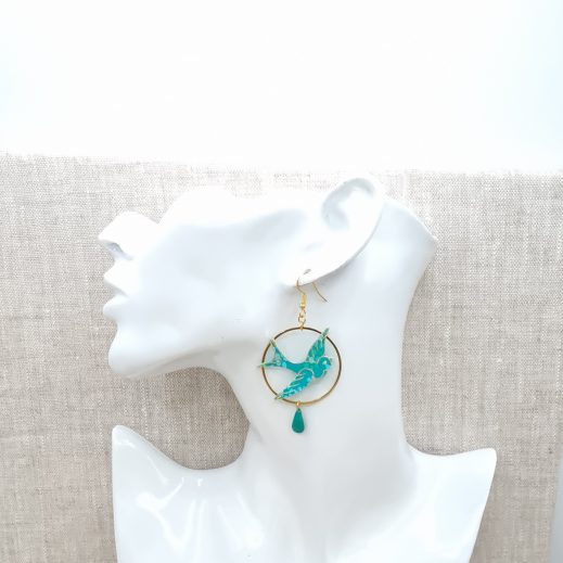 boucles d'oreilles arbre de vie et oiseau en petit pan Hanako menthe à l'eau boucles d'oreilles arbre de vie et oiseau en petit pan Hanako menthe à l'eau