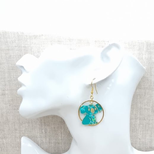 Boucles d'oreilles Koala et eucalyptus en petit pan hanako menthe Boucles d'oreilles Koala et eucalyptus en petit pan hanako menthe