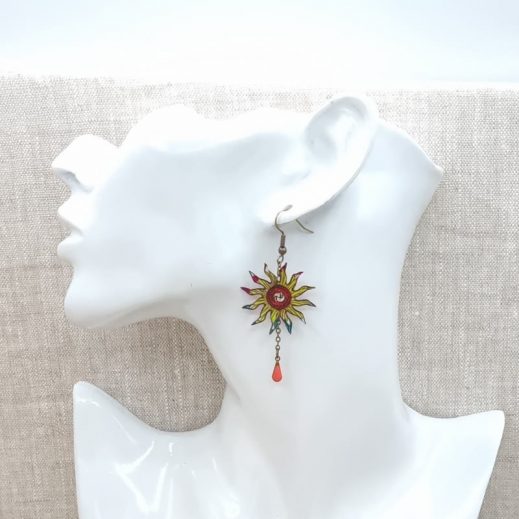 Boucles d'oreilles soleil et arc en ciel en Liberty margareth Annie fushia Boucles d'oreilles soleil et arc en ciel en Liberty margareth Annie fushia