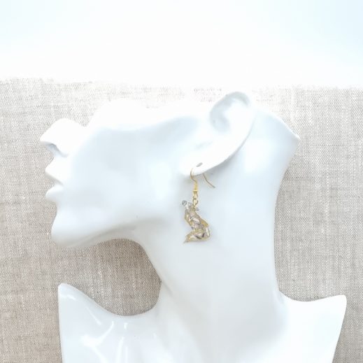 Boucles d'oreilles petite Lune et petit Loup en liberty adelajda clair de lune Boucles d'oreilles petite Lune et petit Loup en liberty adelajda clair de lune