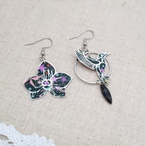 boucles d'oreilles colibri et orchidée en liberty adelajda Wish noir