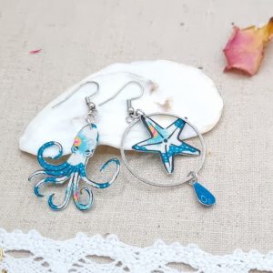 Boucles d'oreilles pieuvre poulpe et étoile de mer en petit pan osami turquoise