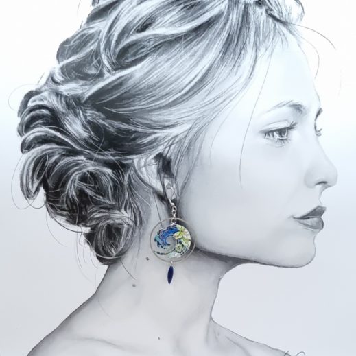 Boucles d'oreilles Baleine et Vague en liberty Strawberry Thief denim Boucles d'oreilles Baleine et Vague en liberty Strawberry Thief denim