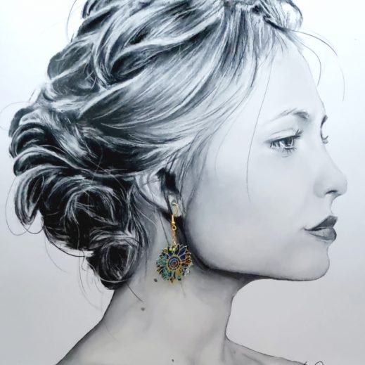 boucles d'oreilles oiseau colibri et tournesol en liberty Strawberry thief denim boucles d'oreilles oiseau colibri et tournesol en liberty Strawberry thief denim