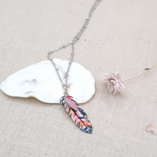 Collier plume en liberty Wiltshire pois de senteur