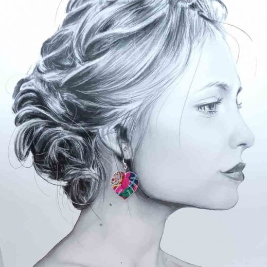 Boucles d'oreilles Arbre de vie et feuille en liberty Revival fushia Boucles d'oreilles Arbre de vie et feuille en liberty Revival fushia