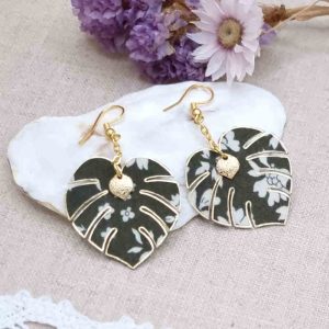 Boucles d'oreilles feuilles monstera en liberty Capel kaki