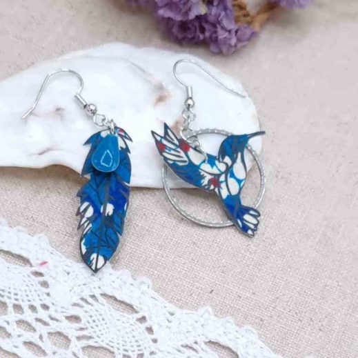 boucles d'oreilles colibri et plume liberty mitsi deep blue boucles d'oreilles colibri et plume liberty mitsi deep blue