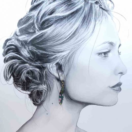 boucles d'oreilles oiseau colibri et plume en liberty thorpe Kaki et corail boucles d'oreilles oiseau colibri et plume en liberty thorpe Kaki et corail