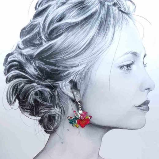 Boucles d'oreilles feuille de ginkgo tissu coton liberty of London Margareth Annie fushia et acier inoxydable argenté Boucles d'oreilles feuille de ginkgo tissu coton liberty of London Margareth Annie fushia et acier inoxydable argenté