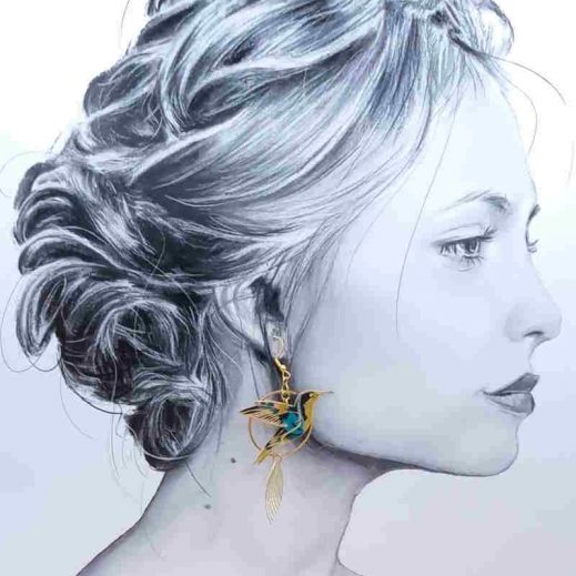 boucles d'oreilles grand colibri et grand hibiscus en liberty revival moutarde boucles d'oreilles grand colibri et grand hibiscus en liberty revival moutarde