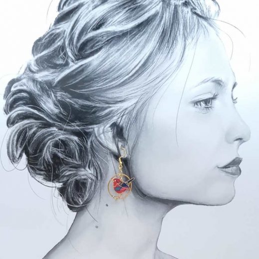 Boucles rouge-gorge et plume en liberty Little EUSTACIA Boucles rouge-gorge et plume en liberty Little EUSTACIA