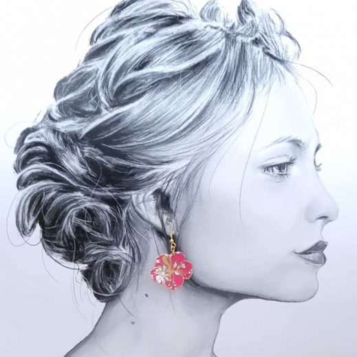 boucles d'oreilles colibri et fleur d'hibiscus en liberty Capel rose boucles d'oreilles colibri et fleur d'hibiscus en liberty Capel rose