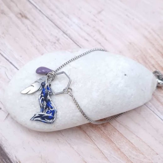 Bracelet ajustable acier avec loup liberty Capel indigo Bracelet ajustable acier avec loup liberty Capel indigo