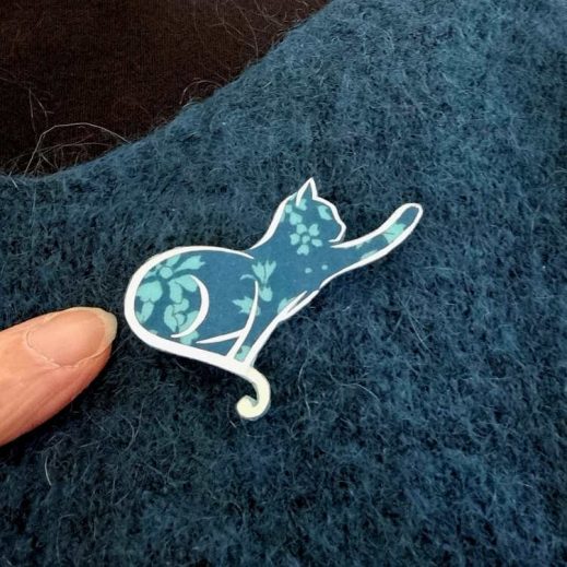 Broche Chat en liberty Capel canard Broche Chat en liberty Capel canard