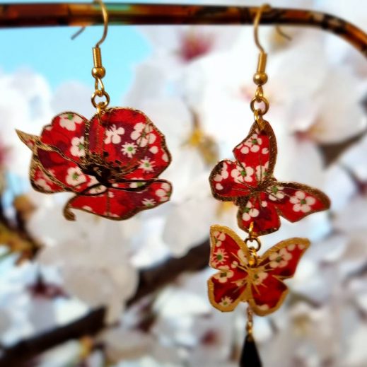 boucles d'oreilles papillons et coquelicot en liberty mitsi valéria rubis boucles d'oreilles papillons et coquelicot en liberty mitsi valéria rubis