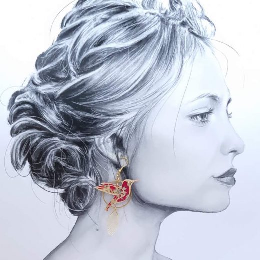 Boucles d'oreilles grand colibri et Magnolia en TISSU liberty Capel rubis Boucles d'oreilles grand colibri et Magnolia en TISSU liberty Capel rubis