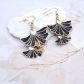Boucles d'oreilles Gingko en TISSU liberty Elizabeth noir