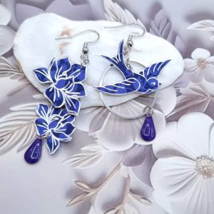 boucles d'oreilles oiseau hirondelle et magnolia en liberty capel indigo