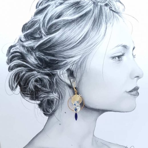 Boucles d'oreilles éventail et Kokeshi en TISSU liberty Thorpe bleu Boucles d'oreilles éventail et Kokeshi en TISSU liberty Thorpe bleu