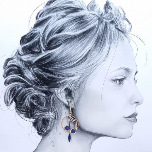 Boucles d'oreilles notes croches en liberty Capel indigo Boucles d'oreilles notes croches en liberty Capel indigo