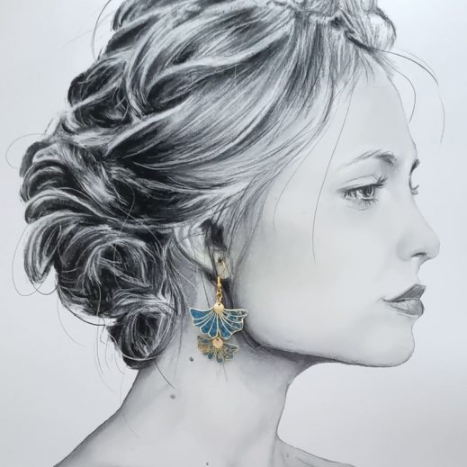 Boucles d'oreilles Gingko en Tissu japonais moiré bleu canard Boucles d'oreilles Gingko en Tissu japonais moiré bleu canard