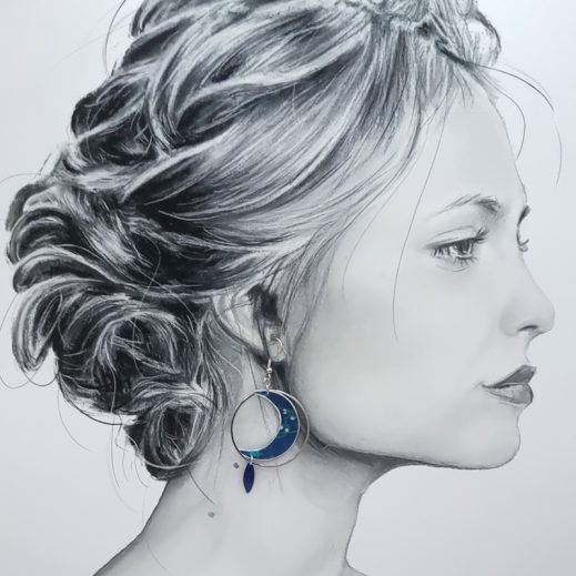 Boucles d'oreilles Cygne et lune en liberty Erica navy Boucles d'oreilles Cygne et lune en liberty Erica navy