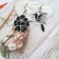Boucles d'oreilles colibri et fleurs de cerisier sakura en liberty Erica noir