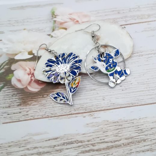 Boucles d'oreilles vache et marguerite en TISSU japonese butterfly blue