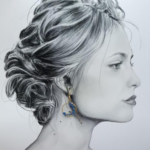 Boucles d'oreilles dragons taille moyenne en liberty Emma and Georgina bleu Boucles d'oreilles dragons taille moyenne en liberty Emma and Georgina bleu