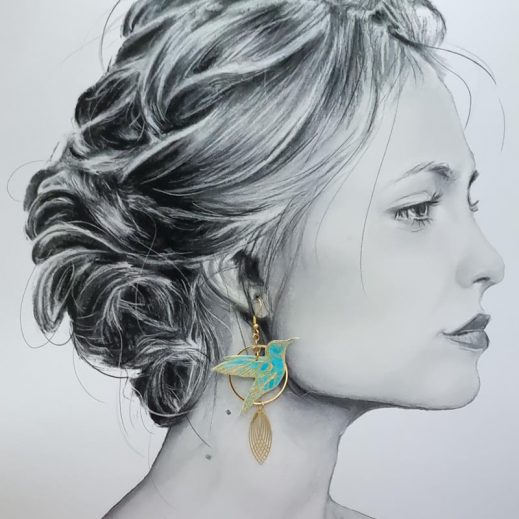 Boucles d'oreilles grand colibri et grand hibiscus en tissu japonais Gingko bleu turquoise et or Boucles d'oreilles grand colibri et grand hibiscus en tissu japonais Gingko bleu turquoise et or