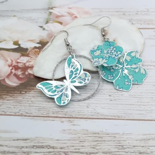 Boucles d'oreilles Papillon et fleurs de cerisier en tissu liberty Capel Mint Boucles d'oreilles Papillon et fleurs de cerisier en tissu liberty Capel Mint
