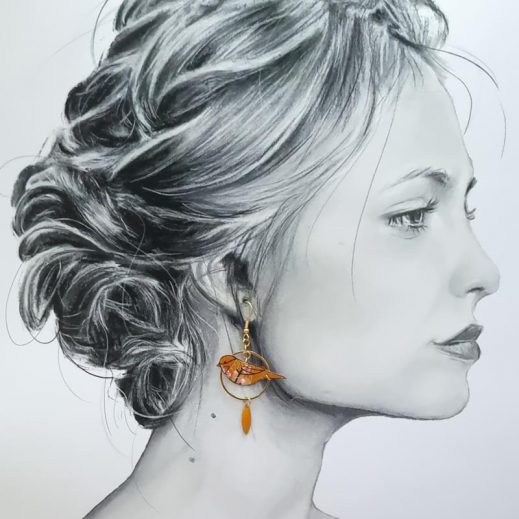 Boucles d'oreilles oiseau et plume en TISSU Sakura ocre et saumon Boucles d'oreilles oiseau et plume en TISSU Sakura ocre et saumon