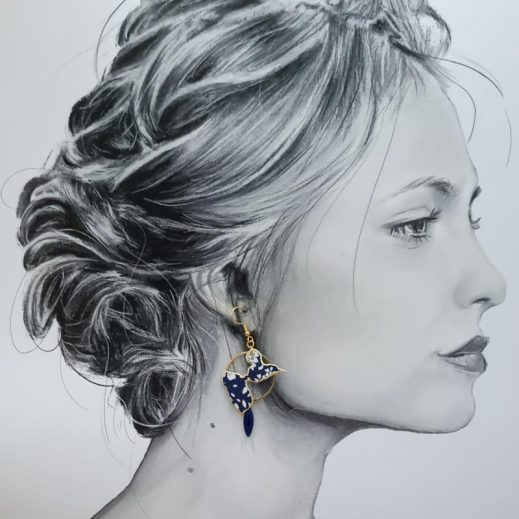 Boucles d'oreilles Colibri et Guadeloupe en liberty Capel Navy Boucles d'oreilles Colibri et Guadeloupe en liberty Capel Navy