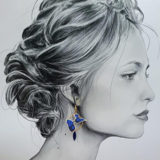 Boucles d'oreilles Colibri et Guadeloupe en liberty Capel Indigo Boucles d'oreilles Colibri et Guadeloupe en liberty Capel Indigo