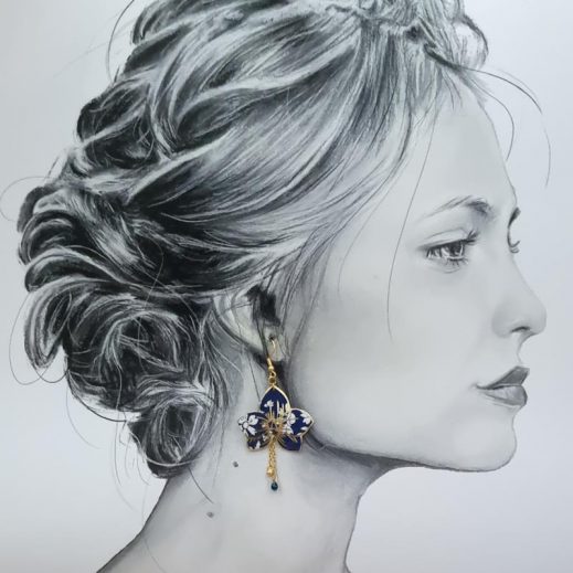 Boucles d'oreilles papillon et orchidée en liberty Capel Navy Boucles d'oreilles papillon et orchidée en liberty Capel Navy