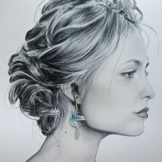 boucles d'oreilles colibri et plume en liberty Lilly Jane bleu boucles d'oreilles colibri et plume en liberty Lilly Jane bleu