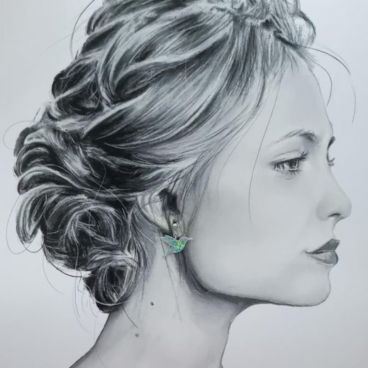 Boucles d'oreilles mini colibri et plume en petit pan Calendula vert Boucles d'oreilles mini colibri et plume en petit pan Calendula vert