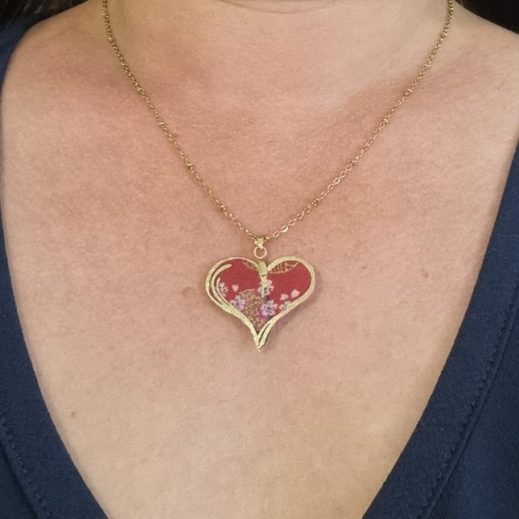 Collier coeur en Tissu Japonais Sakura rouge Collier coeur en Tissu Japonais Sakura rouge