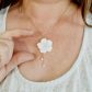 Collier Fleur de cerisier en liberty Ianthe