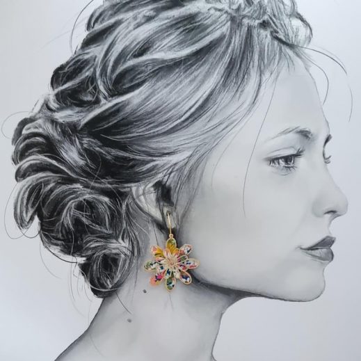 Boucles d'oreilles petites créoles Marguerites en tissu liberty Libby Tangerine Boucles d'oreilles petites créoles Marguerites en tissu liberty Libby Tangerine